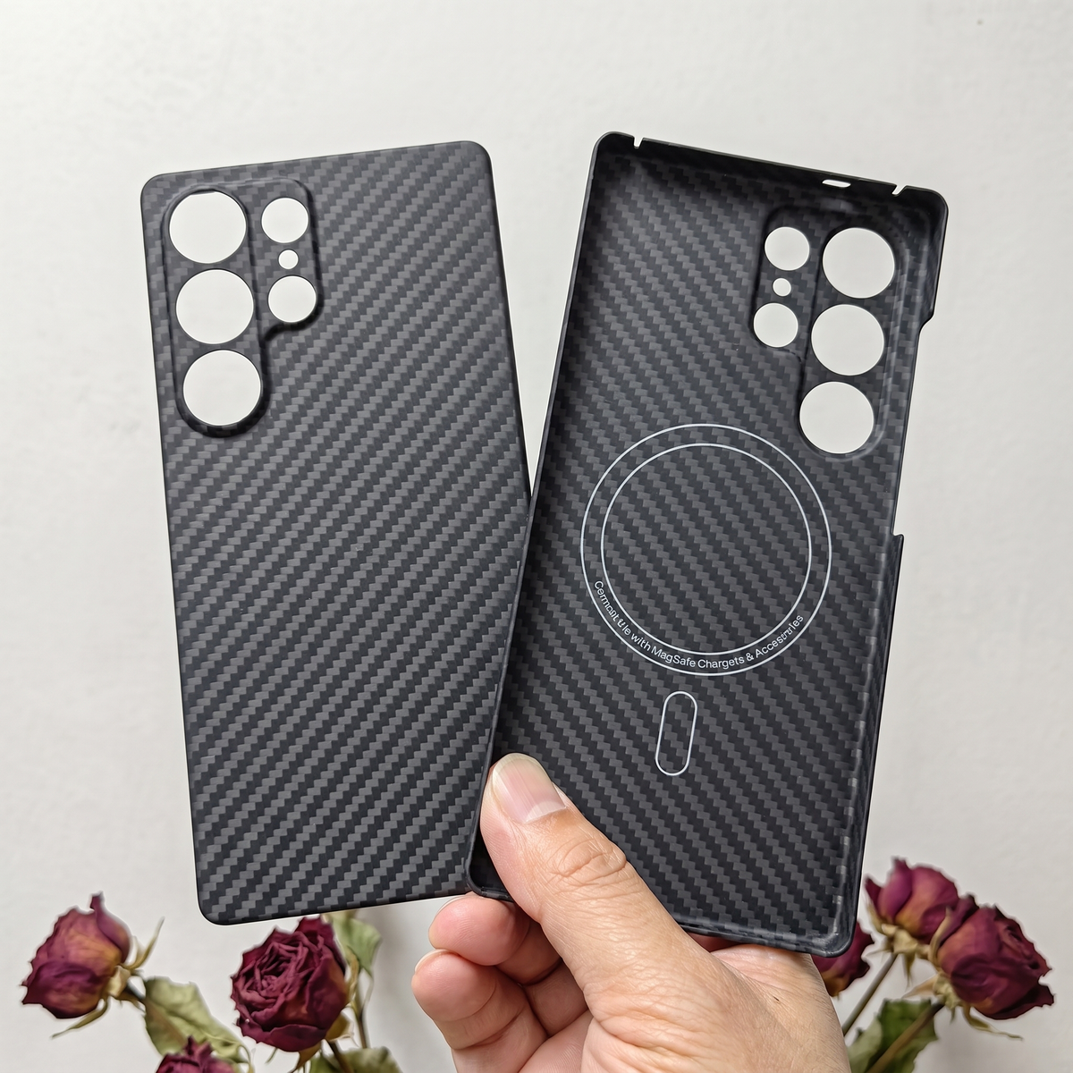 Back of the aramid case showing the magnetic area