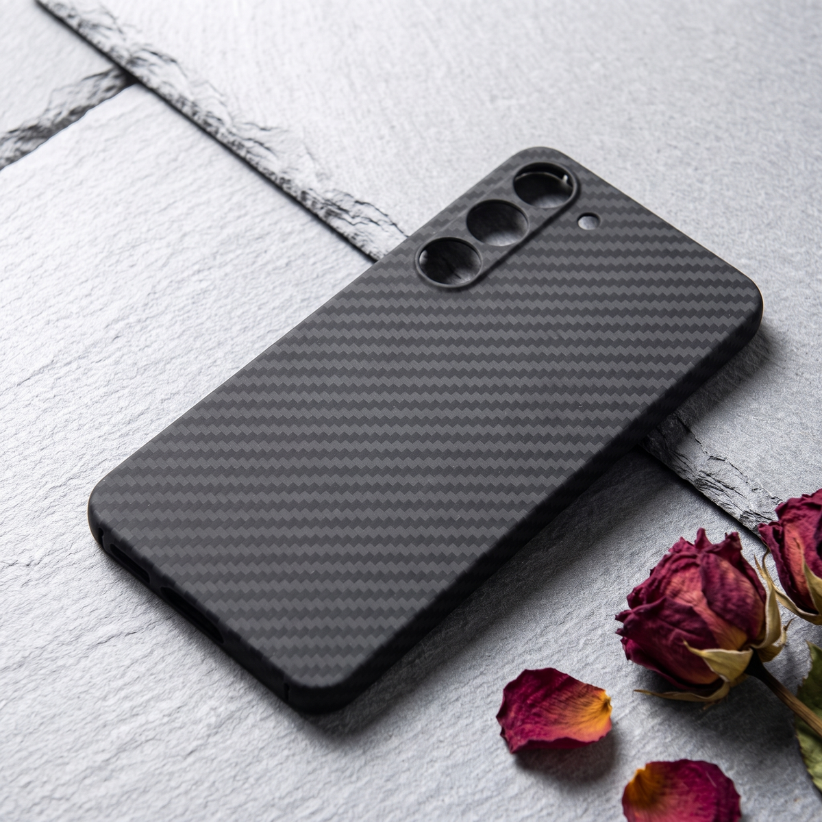 Aramid case for Galaxy S25 FE, back view