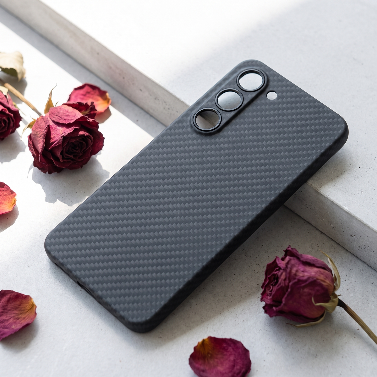 Aramid case for Galaxy S26, back view