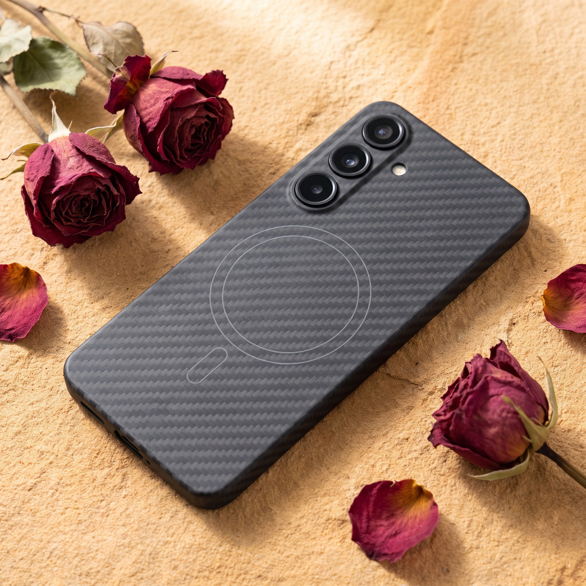 Aramid case for Galaxy S26+ showing the magnetic area