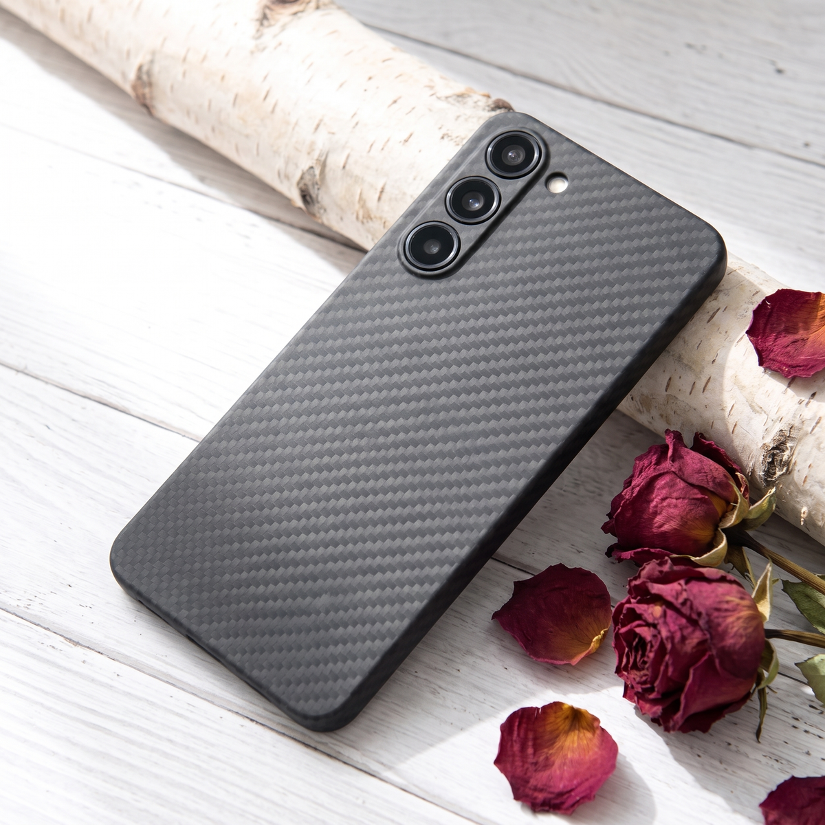 Aramid case for Galaxy S25+, back view