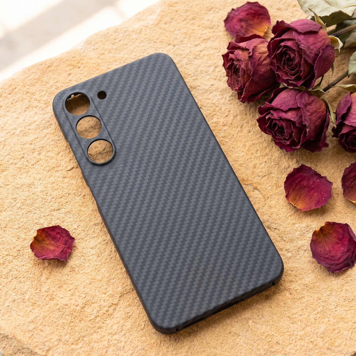 Slim profile of the aramid case for Galaxy S26+