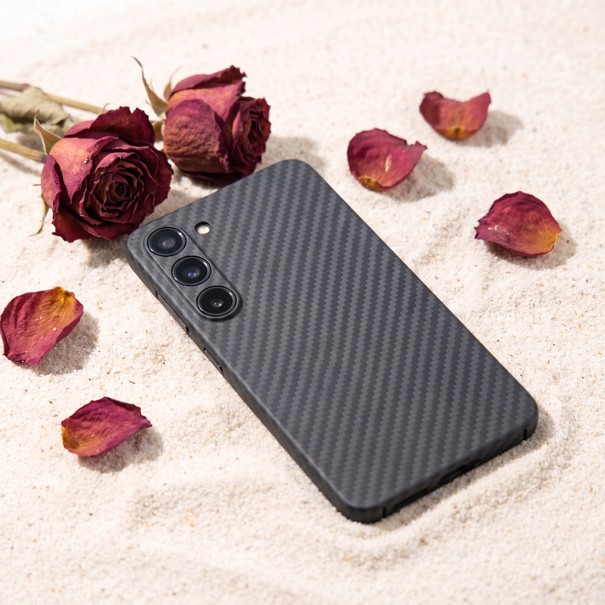 Slim profile of the aramid case for Galaxy S25 Edge